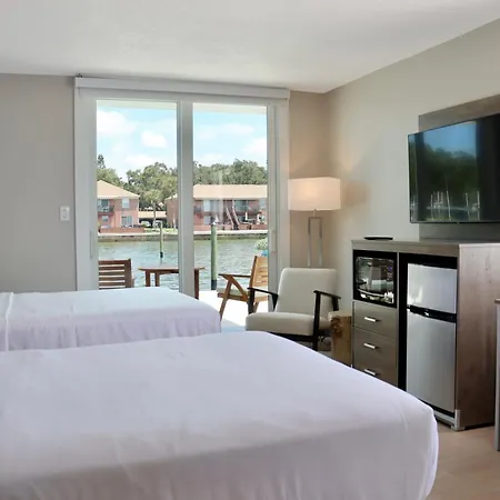 Skybeach Resort St. Petersburg Room photo